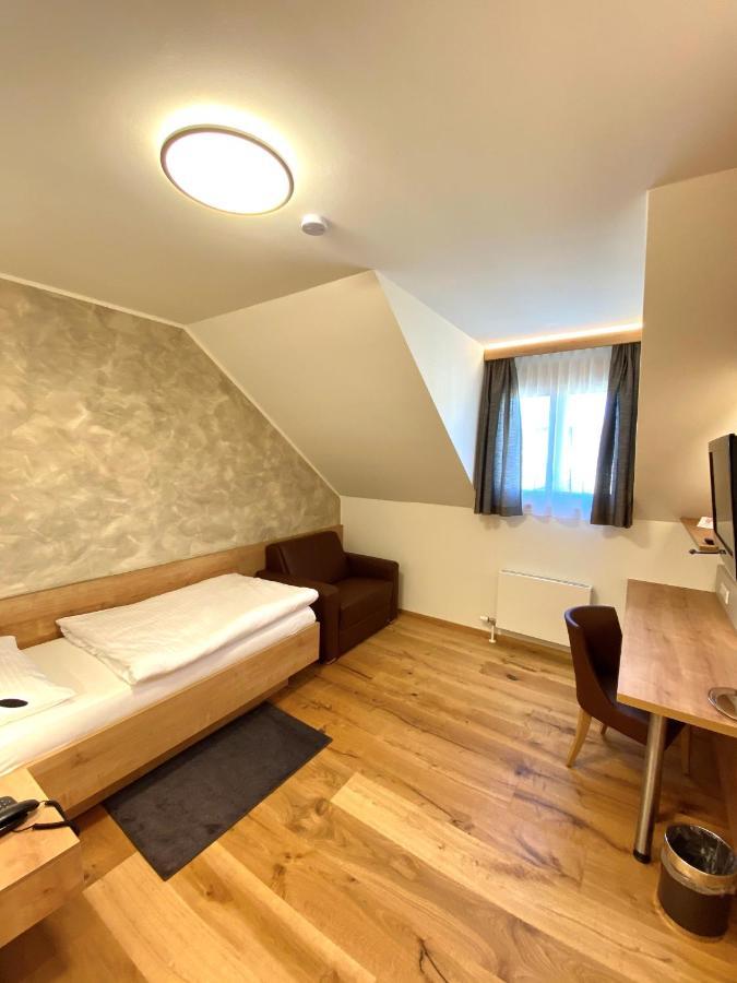 Hotel Stich Manhartsbrunn Dış mekan fotoğraf